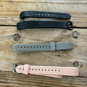 Fitbit Alta replacement bands in black, gray, pink. Size small to large.